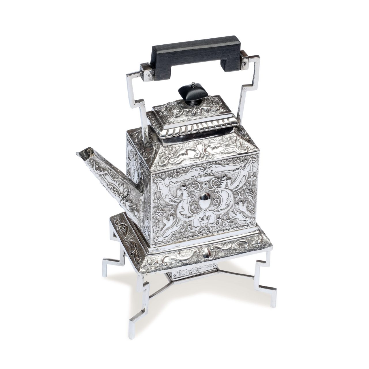 Teekanne mit Stövchen London 1879